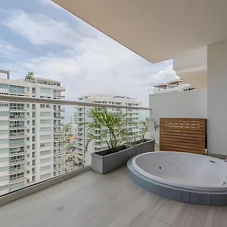 Apartamento Lujoso Con Jacuzzi - Dominique *