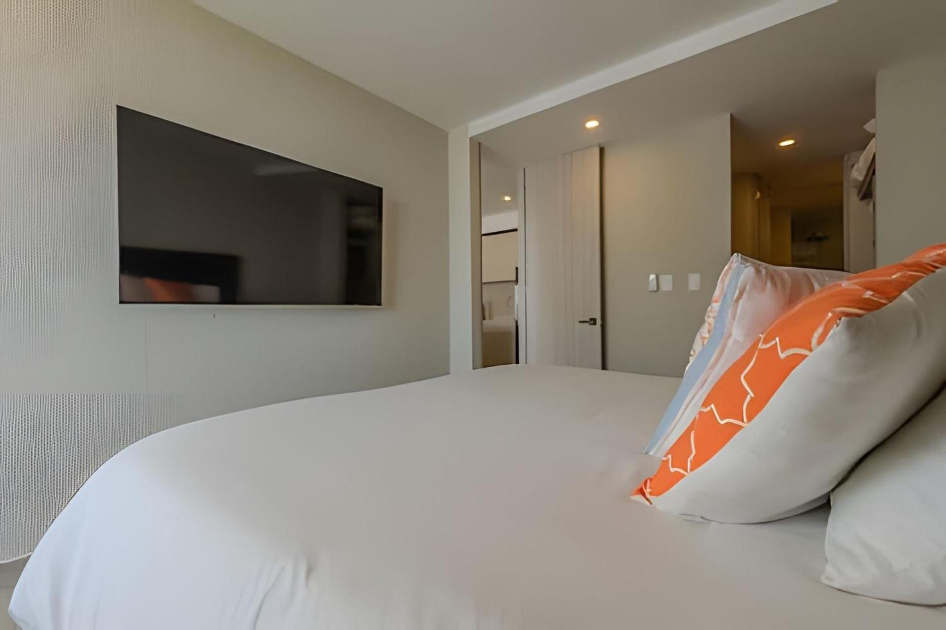 Apartamento Lujoso Con Jacuzzi - Dominique *