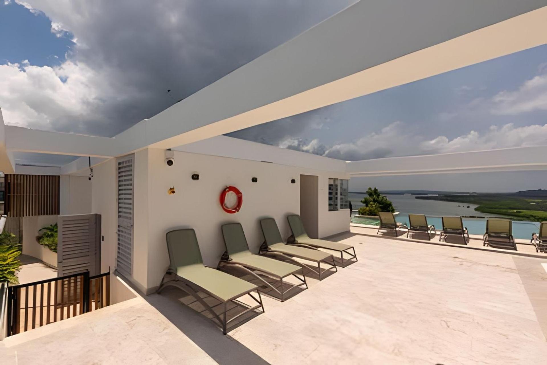 Apartamento Lujoso Con Jacuzzi - Dominique *