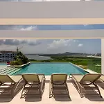 Lujoso apartamento con jacuzzi - Dominique