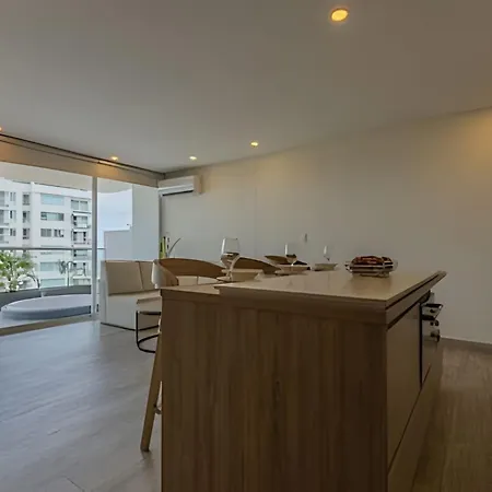 Lujoso Con Jacuzzi - Dominique Apartamento Cartagena
